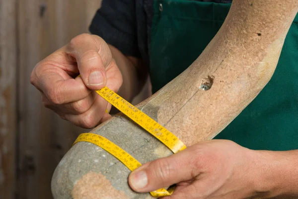 Close Orthopedic Shoemaker Hands Checking Quality Wooden Last — Stock Photo, Image