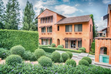 HDR görüntü Tayland renkli binalar (Daire)