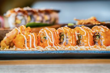 Taze suşi farklı dizi