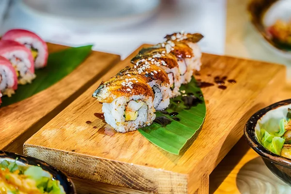 Taze suşi farklı dizi