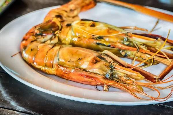 Tabak ızgara karides