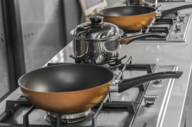 İşlem bir restoranda tipik mutfak,