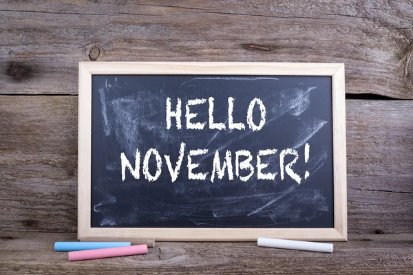 Hello November! Régi fa háttér textúra és kréta bla — Stock Fotó