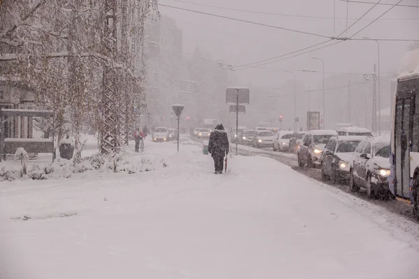 Winter background - snowstorm in city — Stock Photo, Image