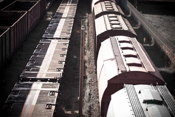 Güterzüge. Hintergrund Logistik, Transport und Vertrieb — Stockfoto