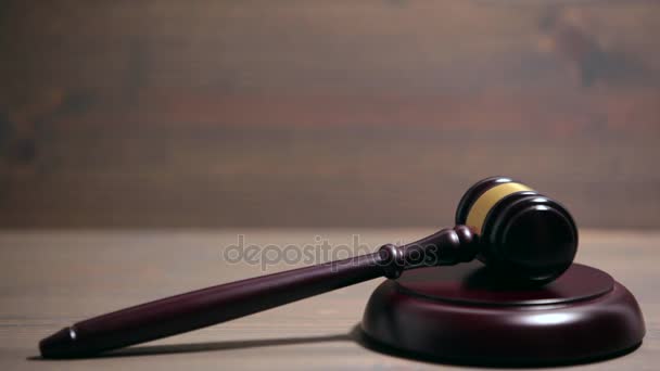 Closeup of Wooden Courtroom Gavel — Stock Video