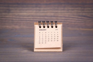 2018 yılında Ocak günlerinde. Masa takvimi