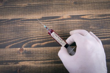 politika ve prosedür kavramı. İlaç şırınga sıvı iç ve inscribtion