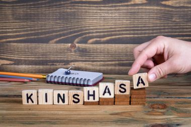 Kinşasa, Demokratik Kongo Cumhuriyeti birçok milyonlarca insanın yaşadığı şehirde