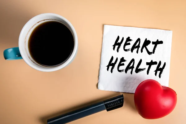 Saúde do coração. Conceito de cardiologia, doador, doença e recuperação — Fotografia de Stock