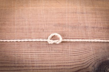 Yukarıdan düğüm. Eğitim ve bilgi örneği