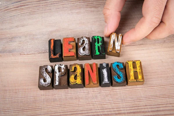 Aprenda espanhol. Formação na Internet, curso e conceito de webinar — Fotografia de Stock