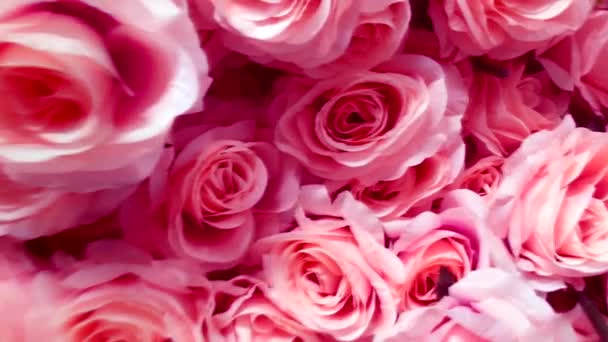 Primer plano de rosas artificiales — Vídeos de Stock
