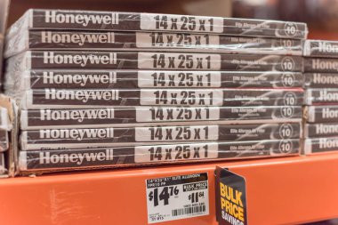 Texas, ABD 'deki Home Depot' ta Honeywell tarafından üretilen alerjen hava filtresinin toptan fiyatı