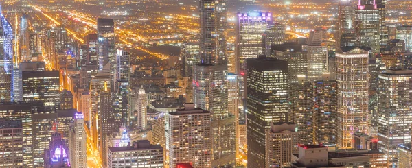 Panorama Uitzicht Het Centrum Van Chicago Verlichte Skylines Avonds Luchtfoto — Stockfoto