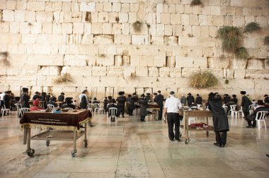 İsrail ağlama duvarı. Din.