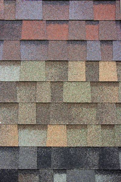 Concrete roofing tiles in sample colors and patterns — Stock fotografie