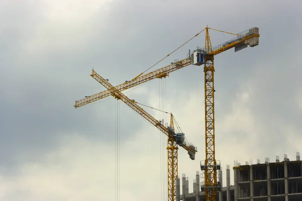 Construcción de grúa torre de construcción de gran altura —  Fotos de Stock