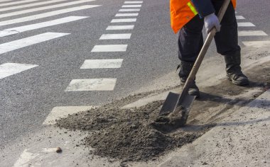 bir yol bez restorasyon sürecinin asfalt onarım