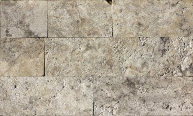 Üzerinden pürüzsüz bir yüzey ile Traverten kaplama karo