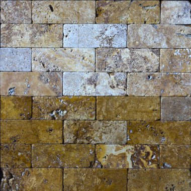 Üzerinden pürüzsüz bir yüzey ile Traverten kaplama karo