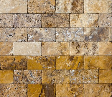 Üzerinden pürüzsüz bir yüzey ile Traverten kaplama karo