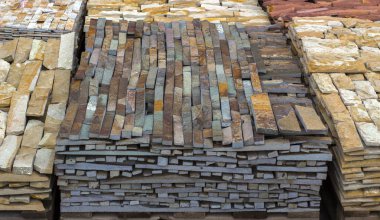 Dekoratif taş bir palet oluşturmak için reklam kullanılabilir