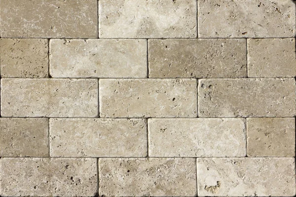 Üzerinden pürüzsüz bir yüzey ile Traverten kaplama karo