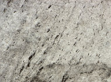 Gri granit dokulu ve blok artalanları