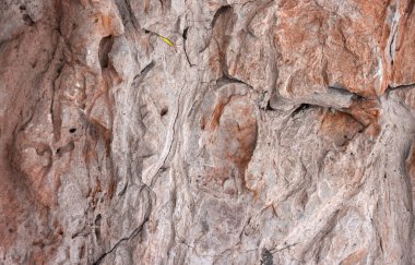 Gri granit dokulu ve blok artalanları