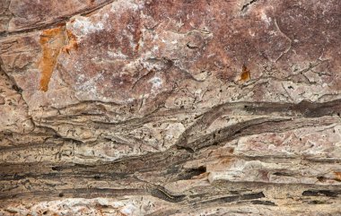 Gri granit dokulu ve blok artalanları