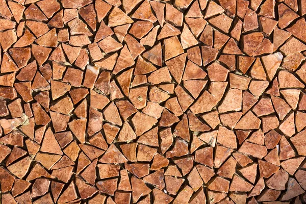 Mozaik, doğal taş, Traverten mermer, kumtaşı ve granit.