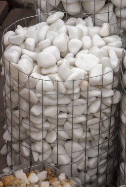 Renkli mermer çakıl ve yarı değerli taşlar arka plan cilalı