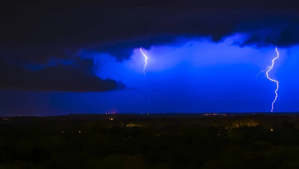 The skys anger strikes down. — Stock Photo, Image