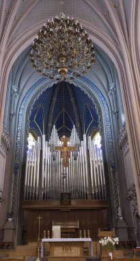 Katolik Katedrali, altın yaldız ile iç