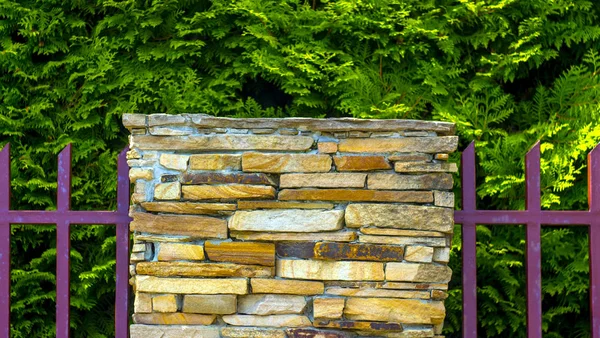 Lamp on the wall of the house fence — Stock Photo, Image