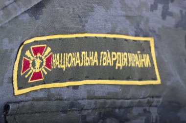 Ukrayina, Kiev, bağımsızlık Meydanı, 24 Ağustos: Chevron Ulusal Muhafız Ukrayna, formdaki bir asker