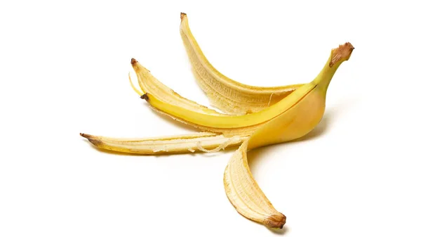 바나나 껍질, 퇴비, 흰 바탕에 유기 비료 — 스톡 사진