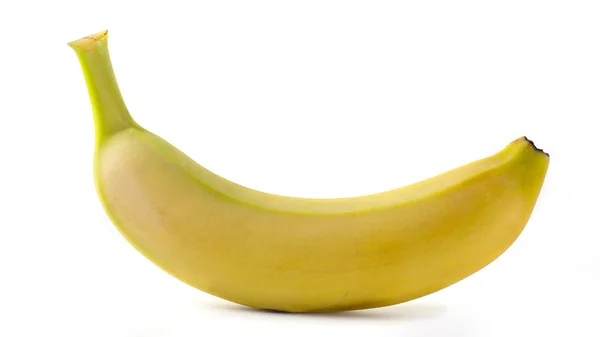 Один спелый маленький банан на белом фоне — стоковое фото