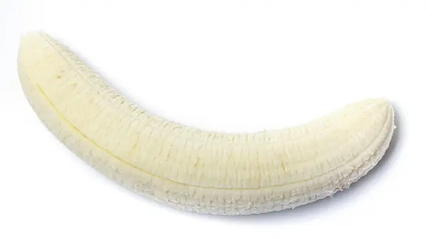 Banana descascada inteira em um fundo branco — Fotografia de Stock