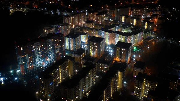 Uitzicht van de drone naar de nachtstad Irpin, Kiev regio Oekraïne — Stockfoto