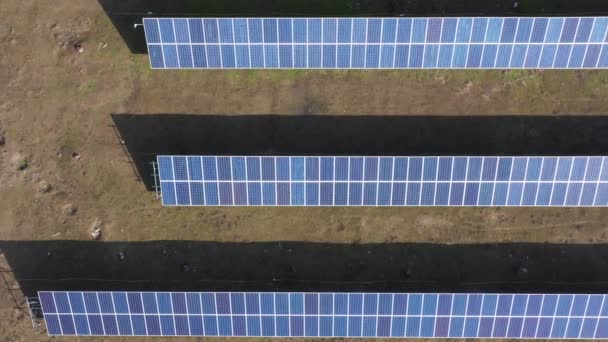 Impianto Basso Consumo Energia Solare Uso Proprio Installato Nel Cortile — Video Stock