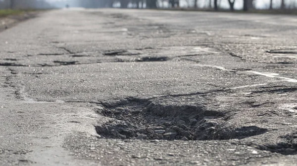 Bumps Road Poor Pavement Raises Danger Participants Rose — Stock Photo, Image