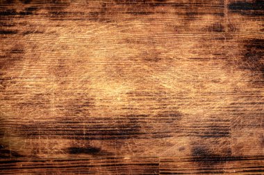 Turuncu ahşap dokular, derin desenli çam ağaçları..