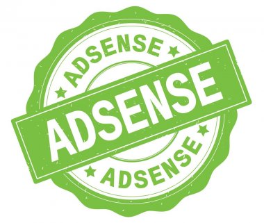 Yeşil yuvarlak rozet yazılmış Adsense metni.