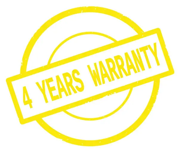 4 ANOS WARRANTY texto, escrito em amarelo selo círculo simples . — Fotografia de Stock