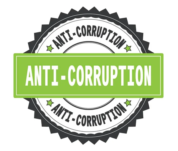 Proti korupci text na šedé a zelené kulaté razítko s cik cak — Stock fotografie