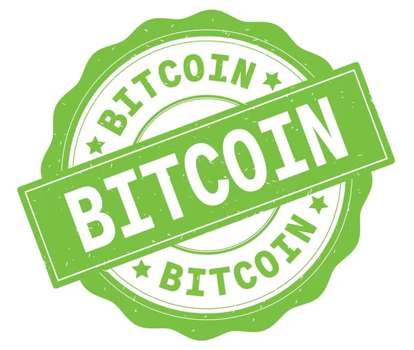 Bitcoin-Text, geschrieben auf grünem runden Abzeichen. — Stockfoto