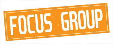 Tam turuncu dikdörtgen damga üzerinde odak grup metin.