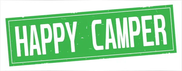Текст HAPPY CAMPER, на полностью зеленом прямоугольнике . — стоковое фото